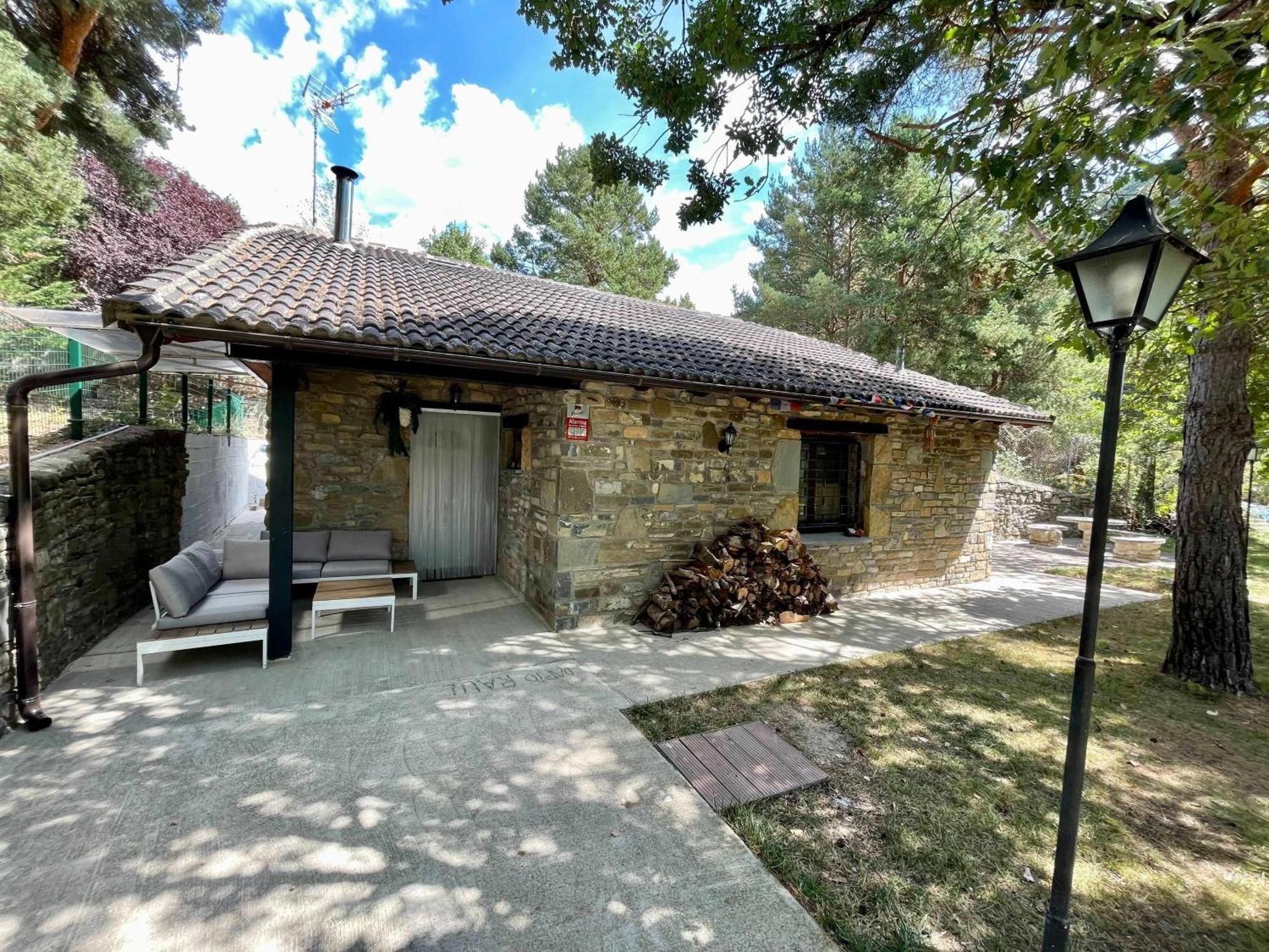 Chalet Del Roble Villa Biescas  Exteriör bild