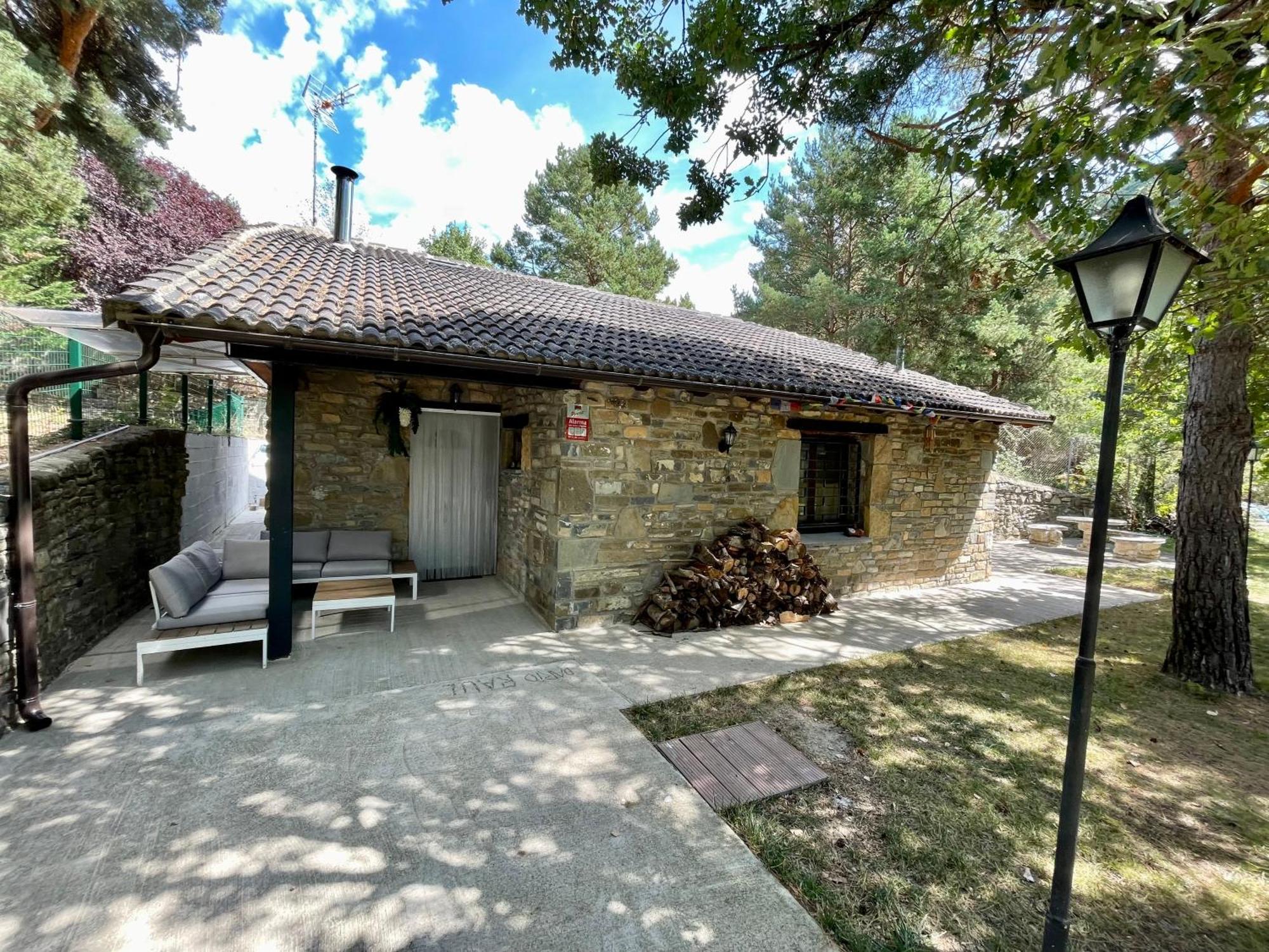 Chalet Del Roble Villa Biescas  Exteriör bild